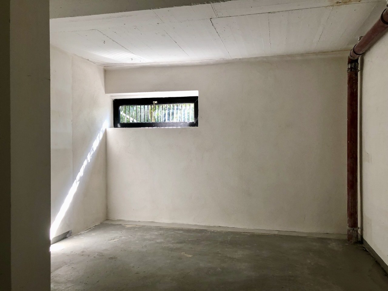 Attraktive Terrassen-Wohnung mit zwei Tiefgaragenstellplätzen in beliebter Lage