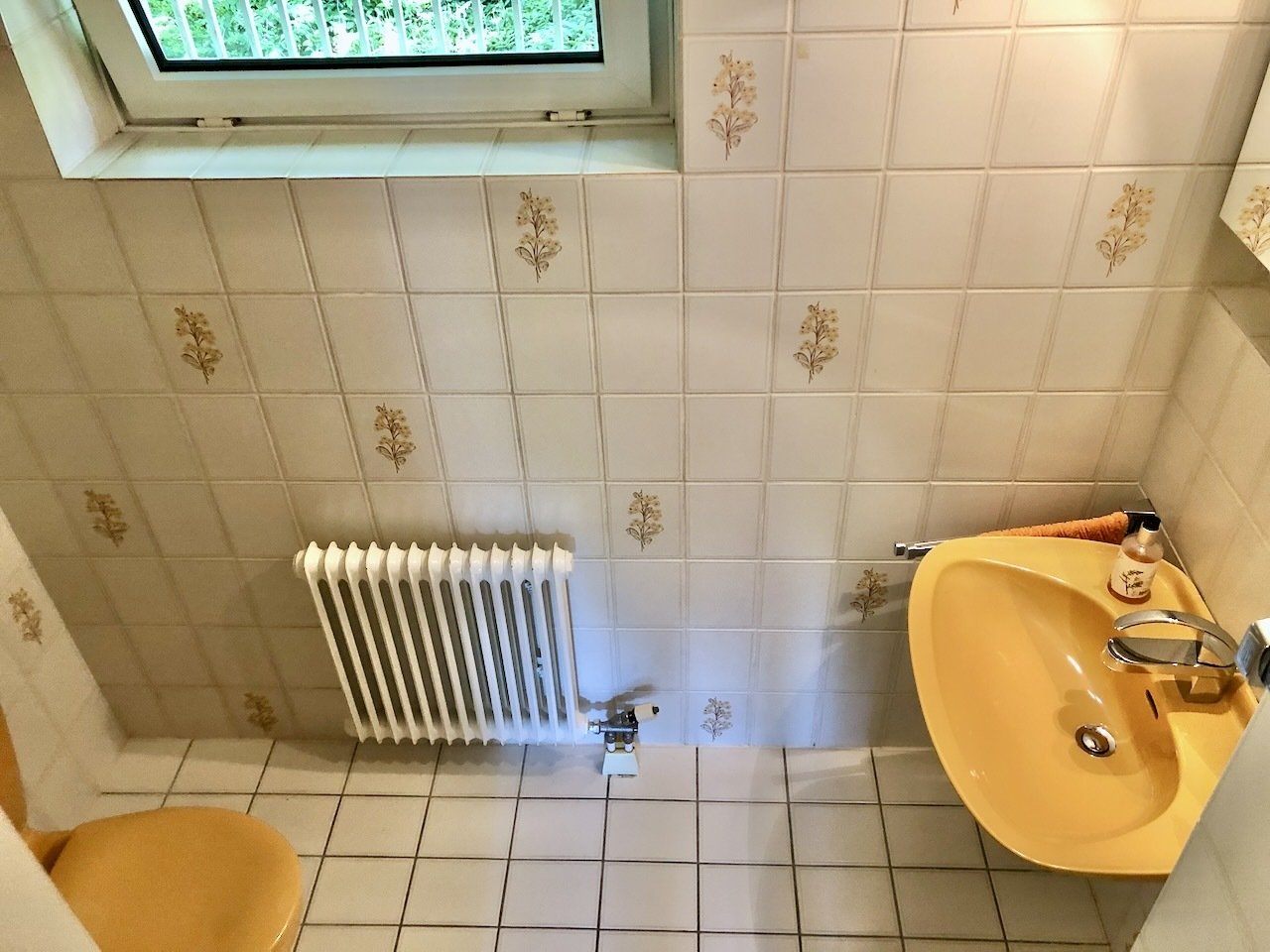 Attraktive Terrassen-Wohnung mit zwei Tiefgaragenstellplätzen in beliebter Lage