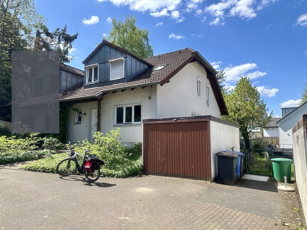 Für junge Familie: Doppelhaushälfte mit Split-Level in ruhiger Wohnlage