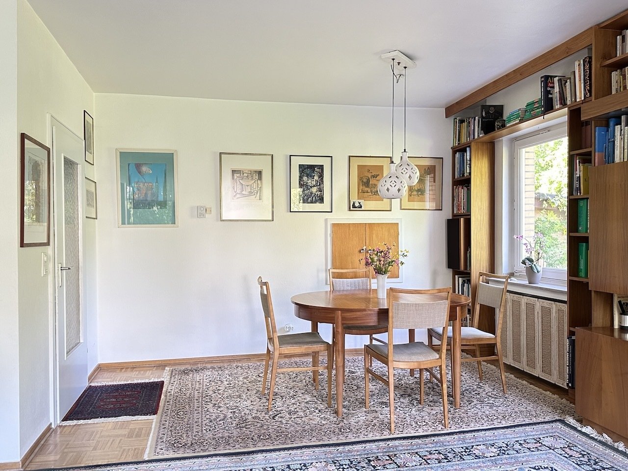 Für junge Familie: Reihenendhaus plus Neubaupotenzial auf Sonnengrundstück