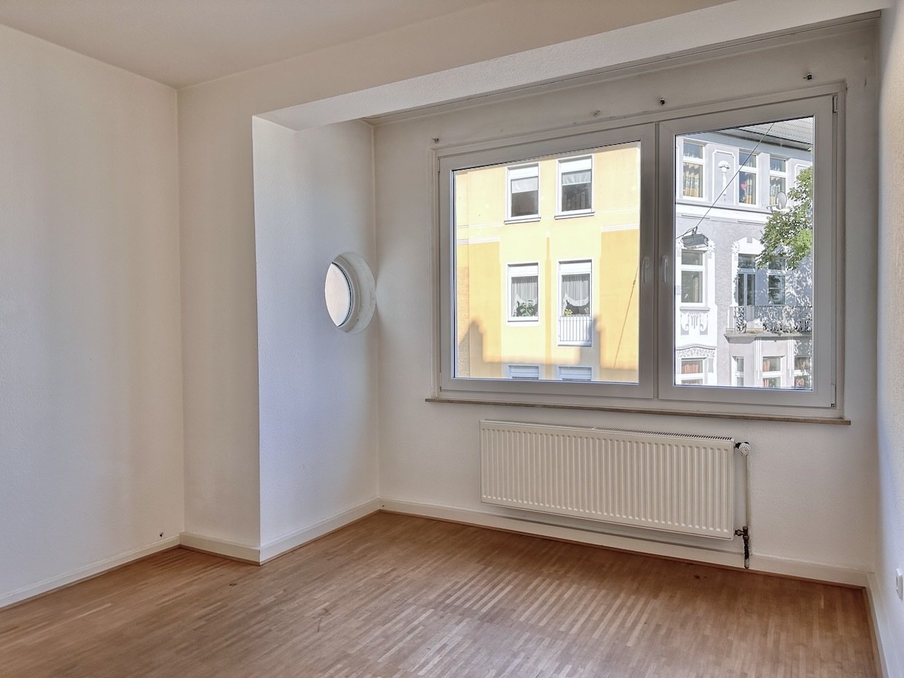 Kapitalanleger oder Selbstnutzer aufgepasst! Schöne 2 bis 3 Zimmer-ETW in Unterbilk 