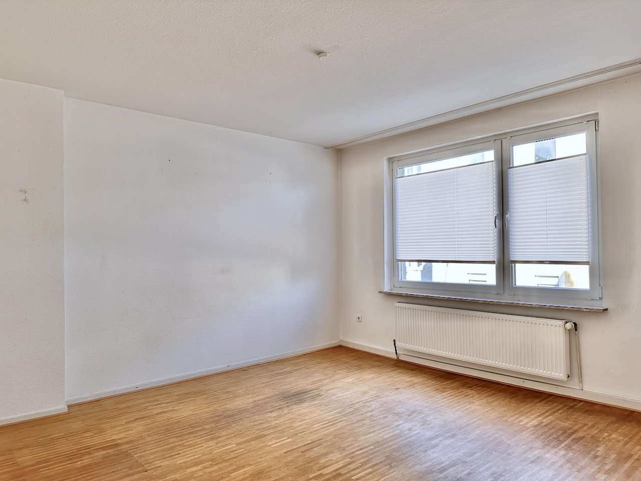 Kapitalanleger oder Selbstnutzer aufgepasst! Schöne 2 bis 3 Zimmer-ETW in Unterbilk 