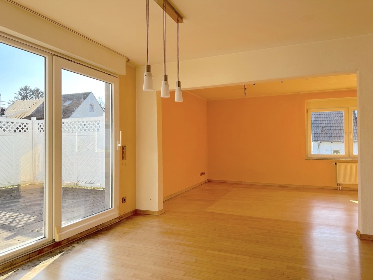 Freistehendes Haus mit viel Potenzial *Verkehrsberuhigt und am Naturschutzgebiet*