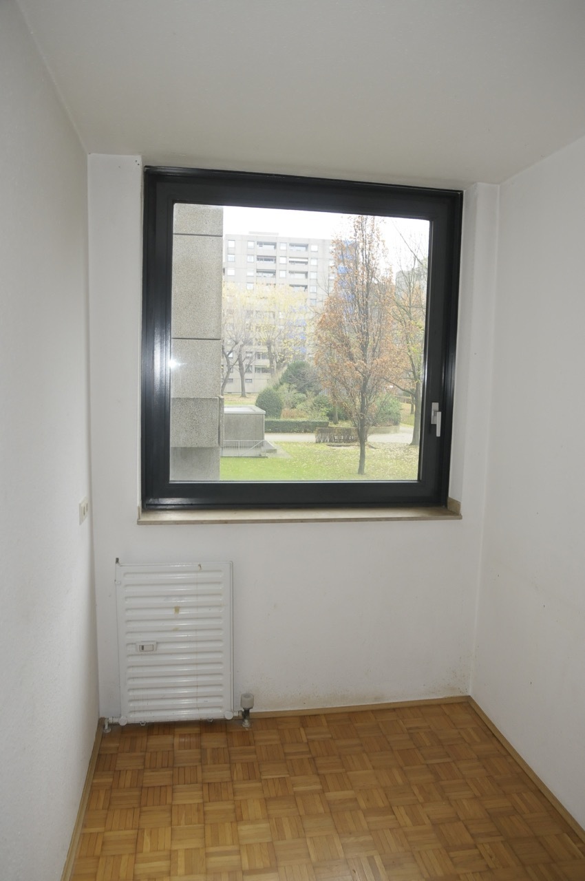 Verkauft: Apartment mit KDB, Loggia, Kelleraum und Garage