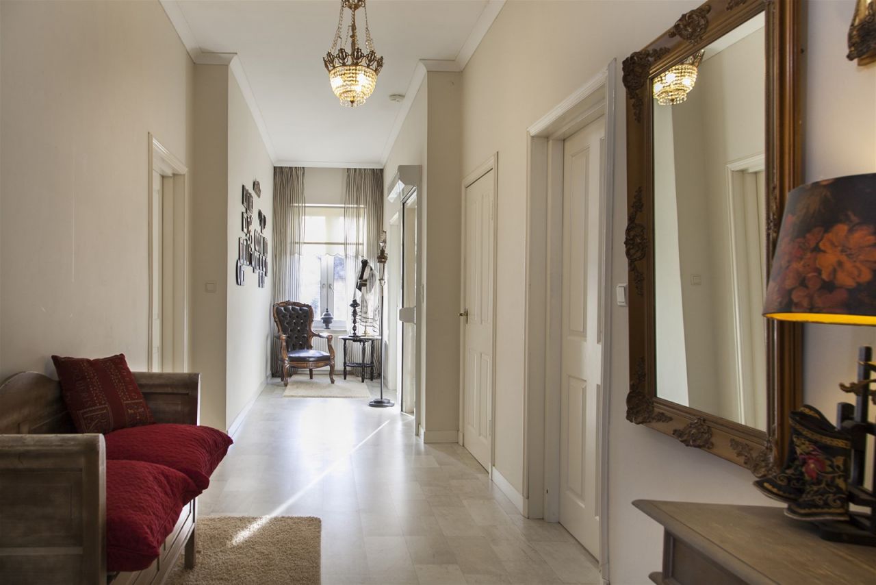 Stattliche Jugendstil-Villa auf 2.200 m² großem Anwesen