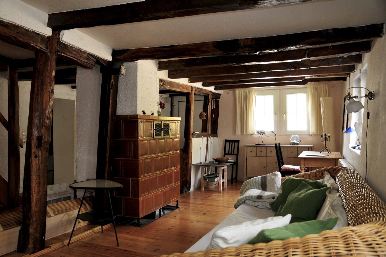 Historisches Fachwerkhaus mit moderner Erweiterung