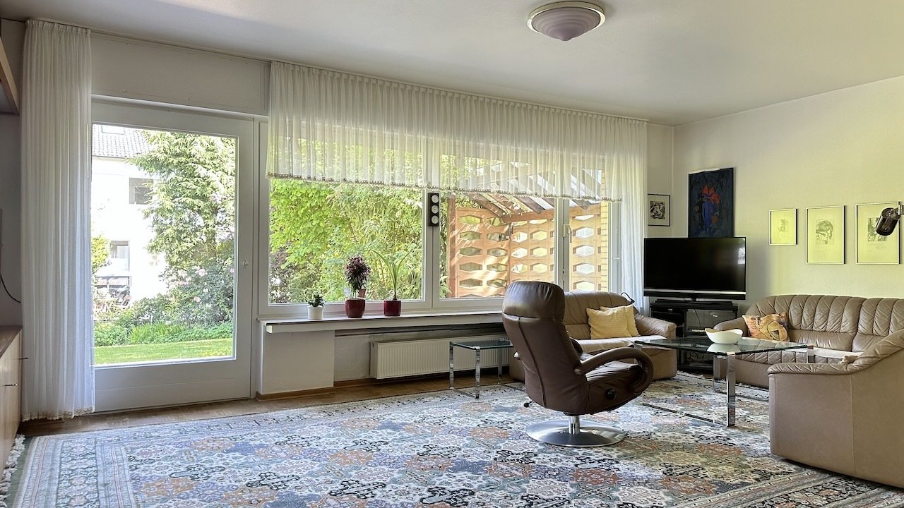 Teilansicht Wohnraum Teilansicht Wohnraum