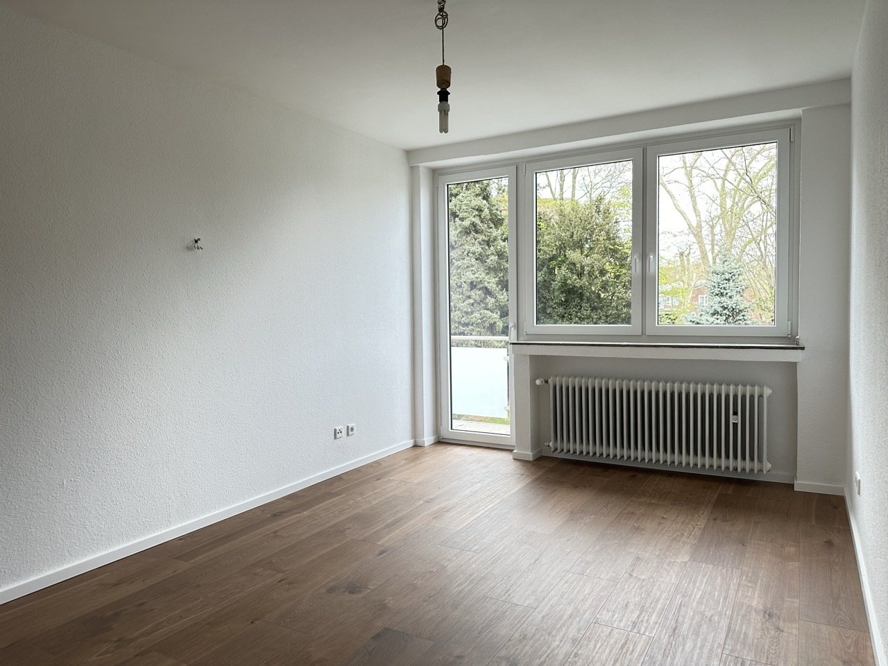 Schlafraum mit Balkon