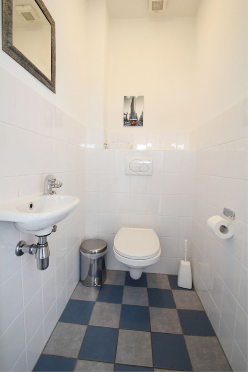 Gäste-WC OG Gäste-WC OG