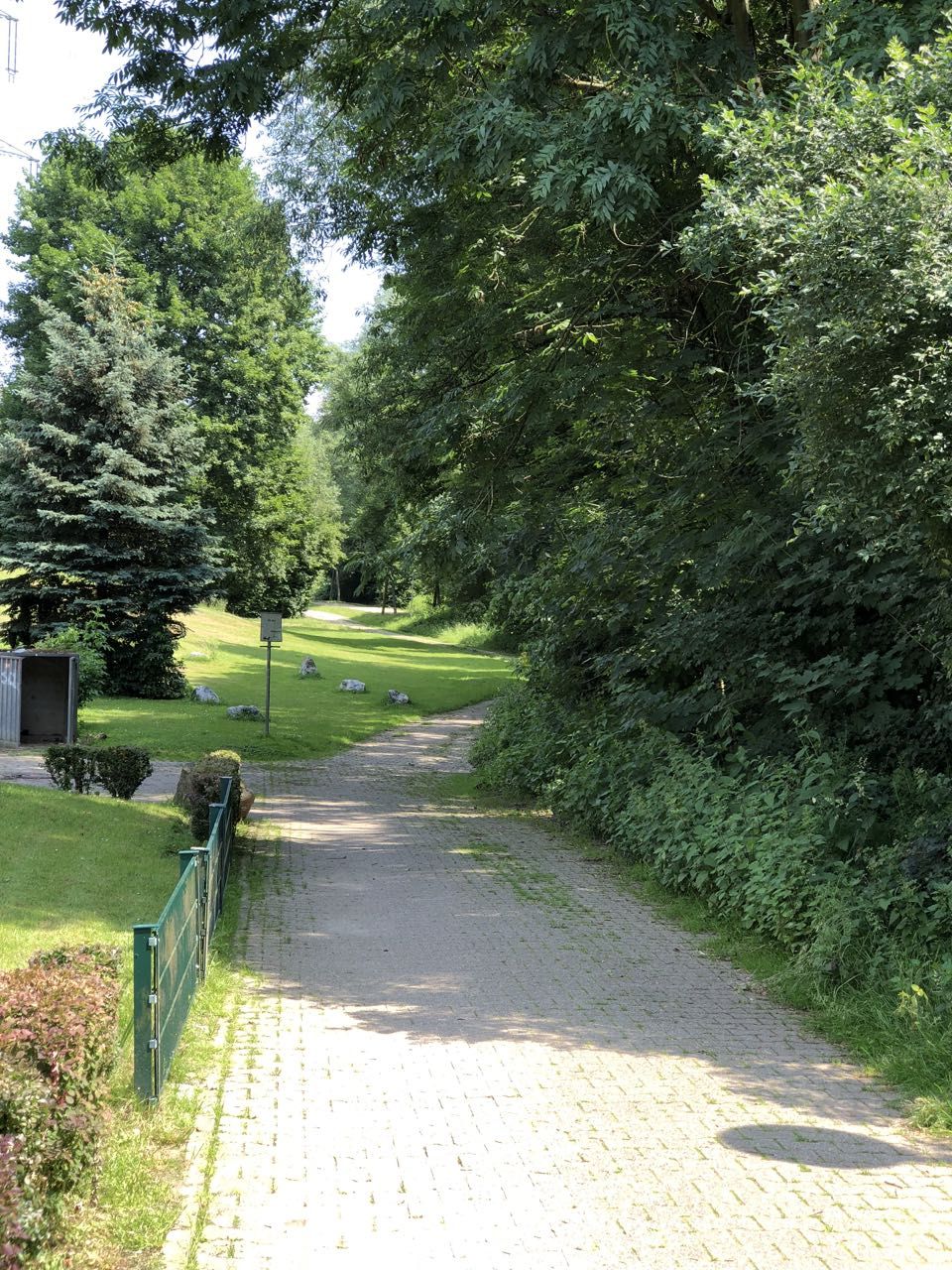 Rathenauweg aus Richtung Scheidemannstraße