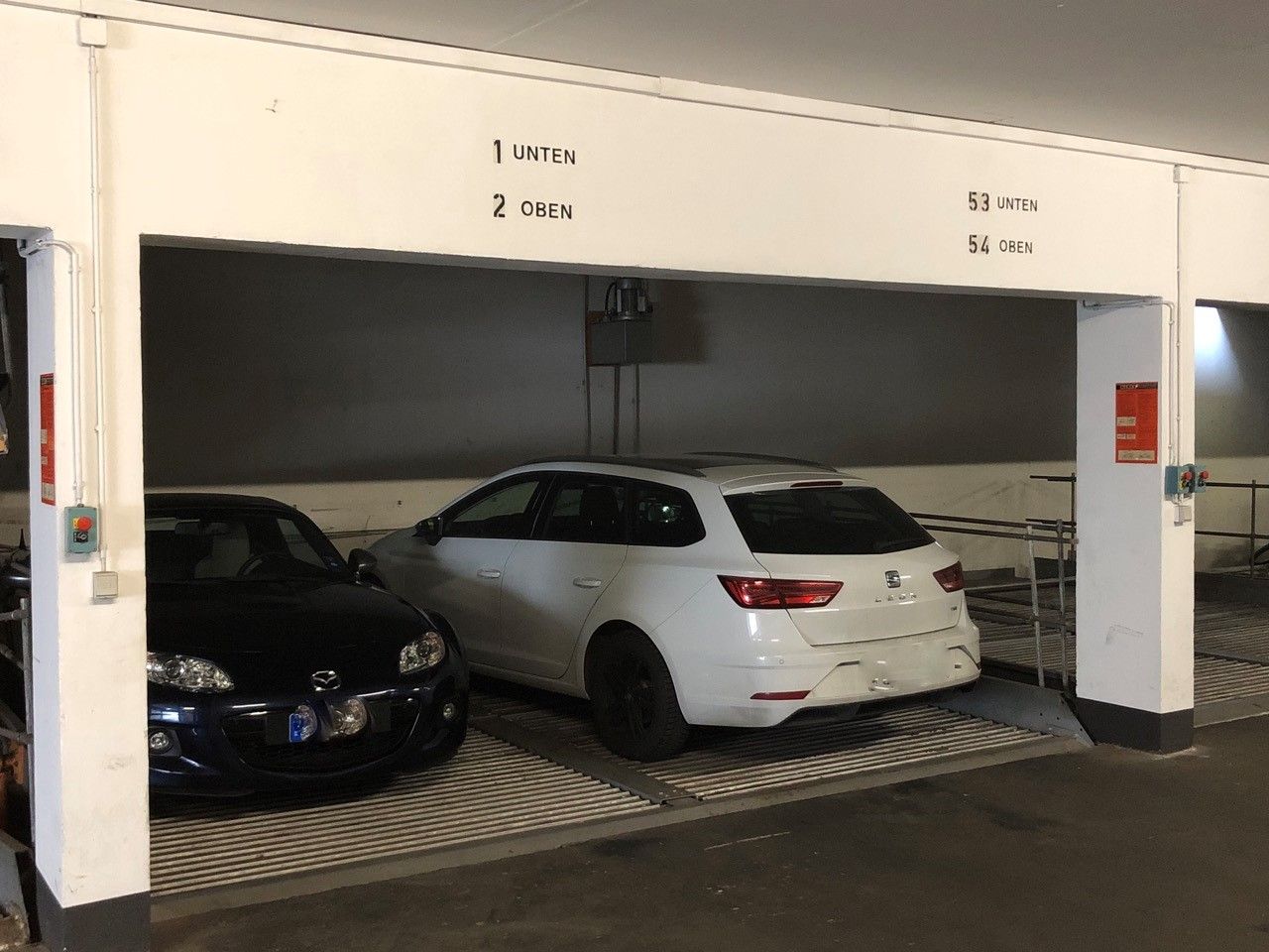 Tiefgaragenstellplatz